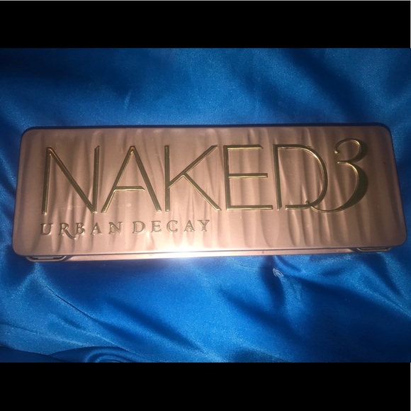 Naked 3 urban decay eyeshadow pallet - Picture 1 of 3